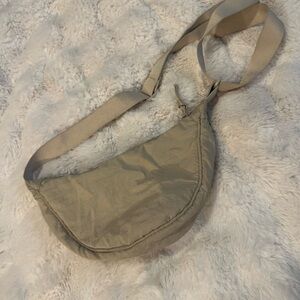 Chic Tan Crossbody Bag